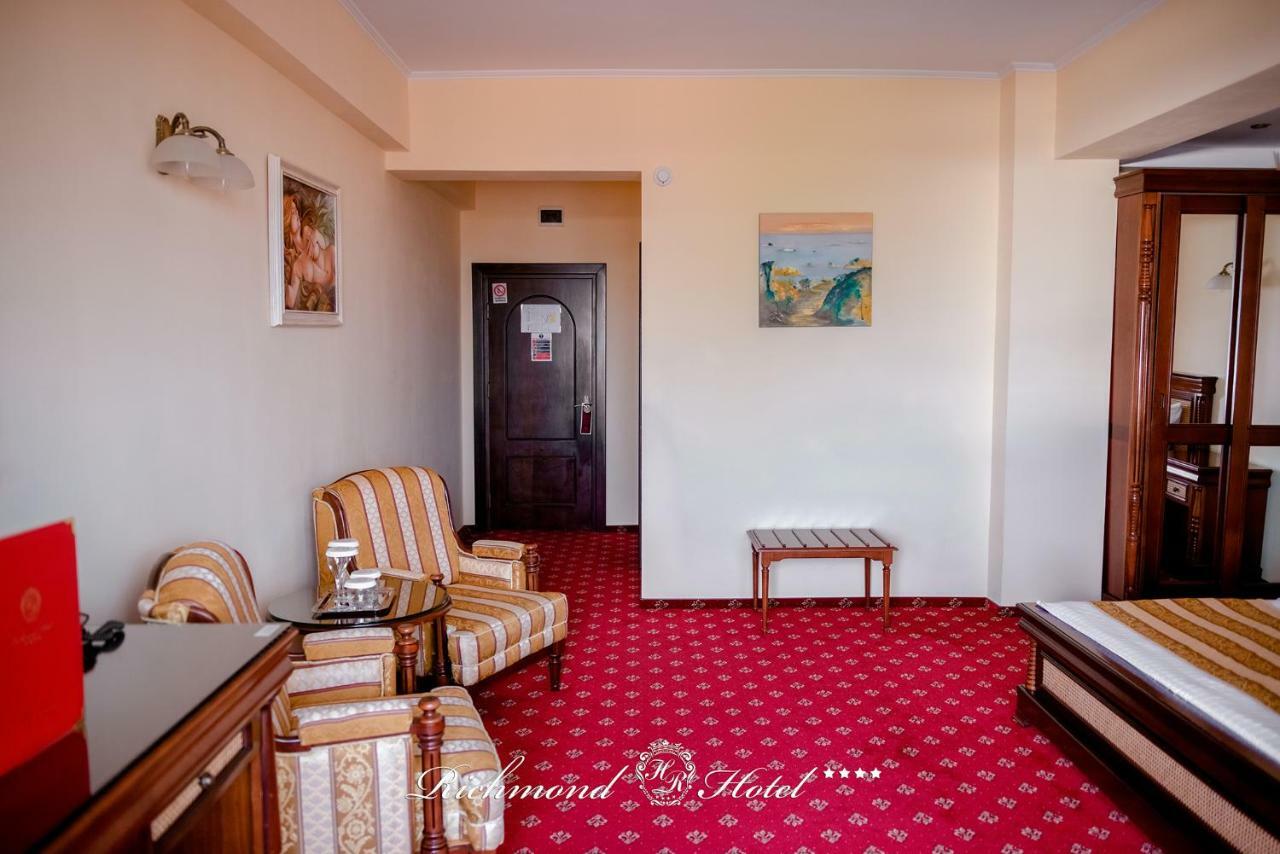 Richmond Hotel