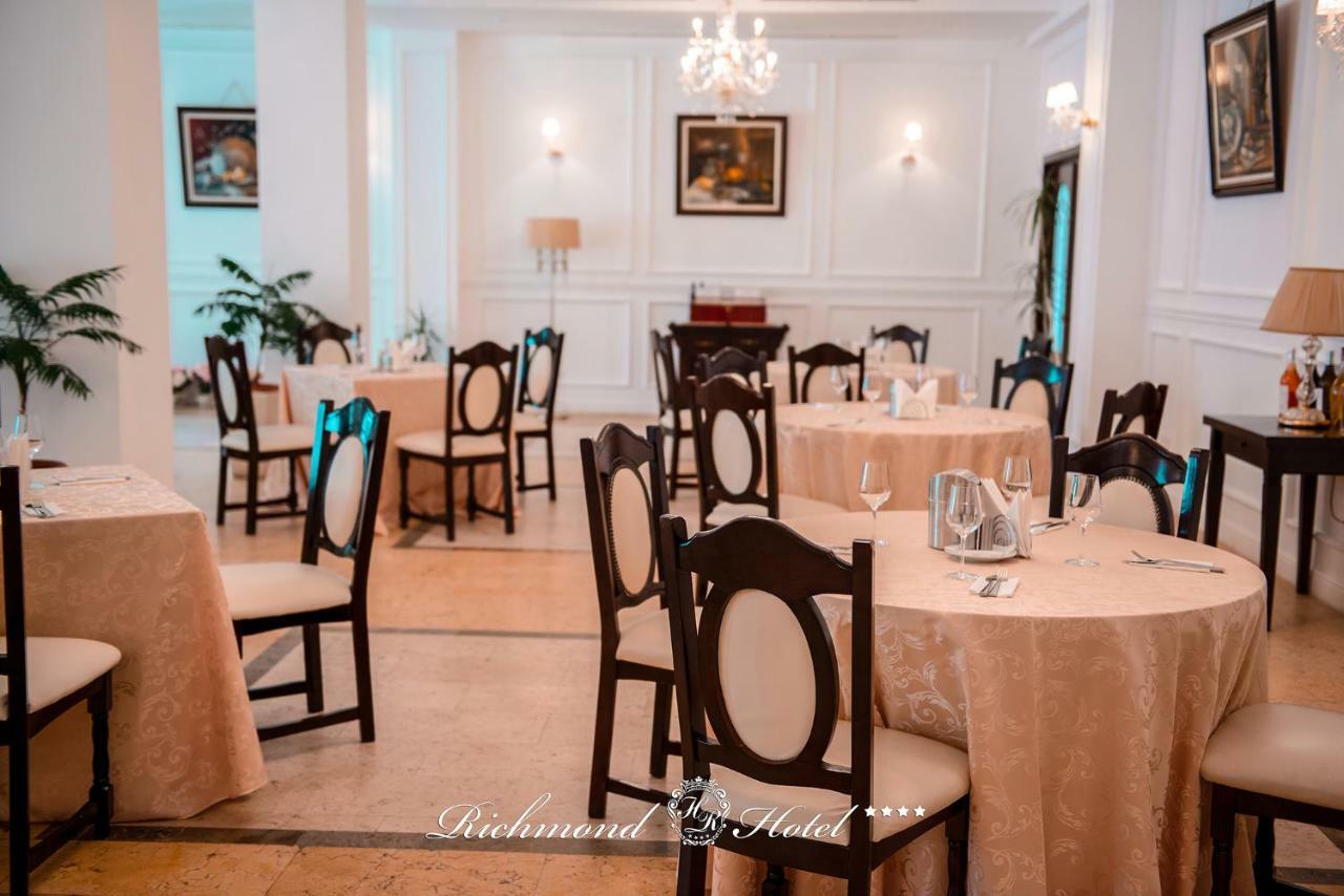 Richmond 4* Mamaia