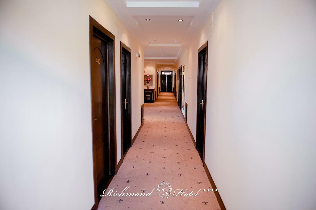 Richmond 4*